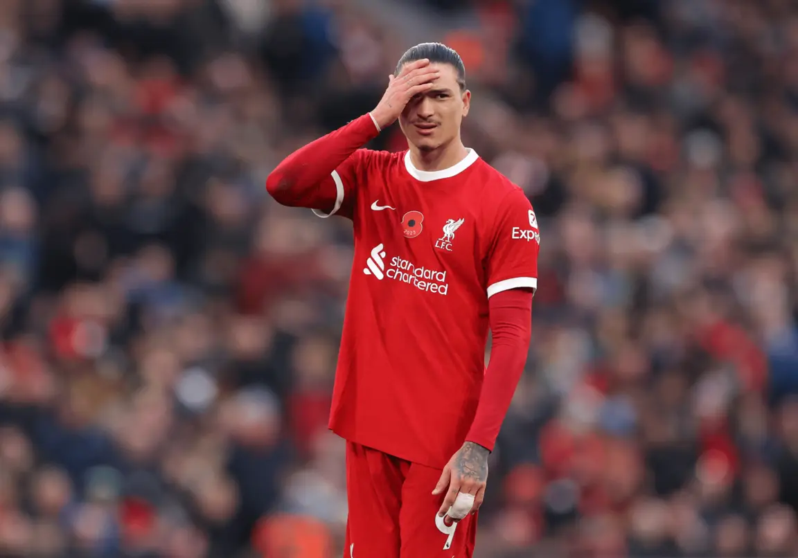 نونيز متاح للانتقال إلى الدوري السعودي.. وليفربول يفكر في بيعه